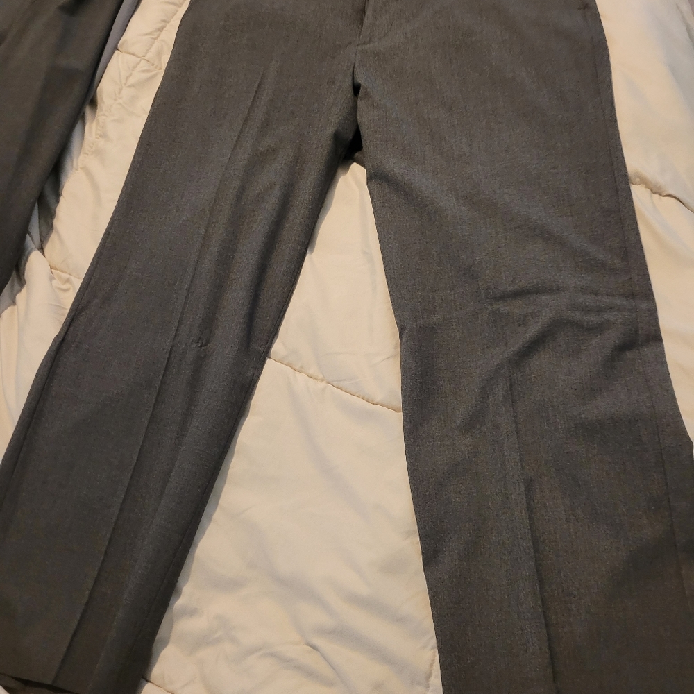 Mens suit - Picture 4 of 12